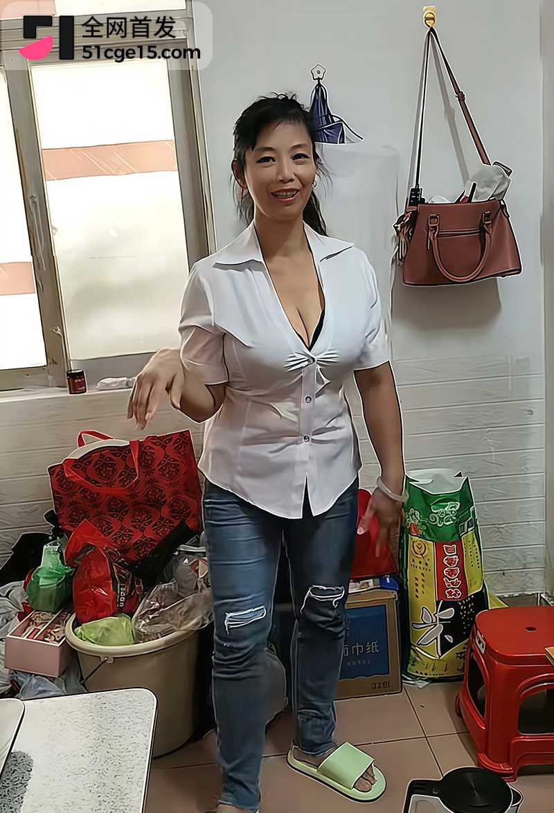 广东龙岗舒心姐姐养生馆女老板翻车 6 拷贝