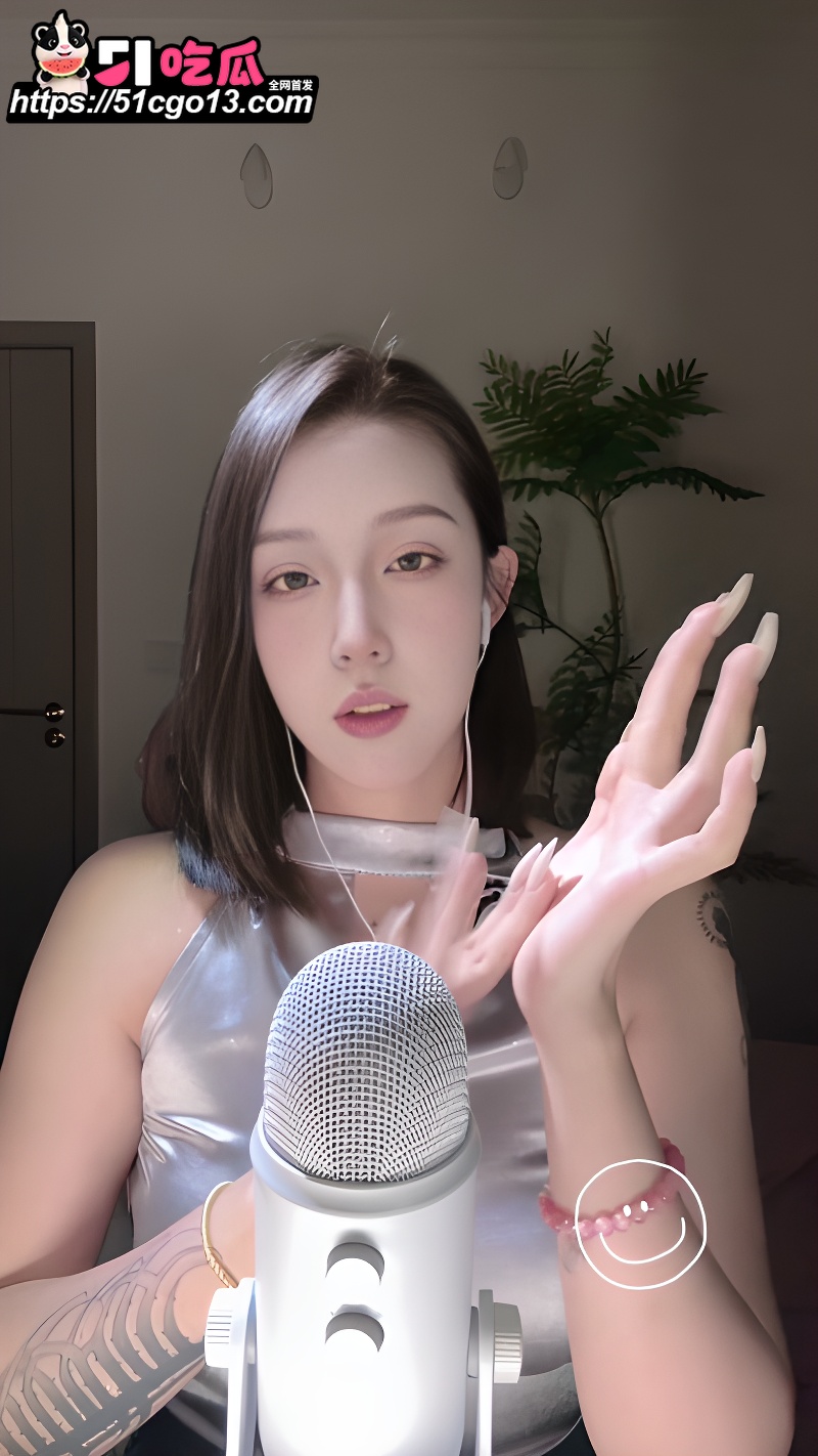 ASMR声控博主陈肩睡不醒 5