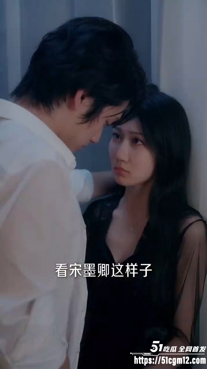 热播短剧黑鸢尾的诱惑全集 1