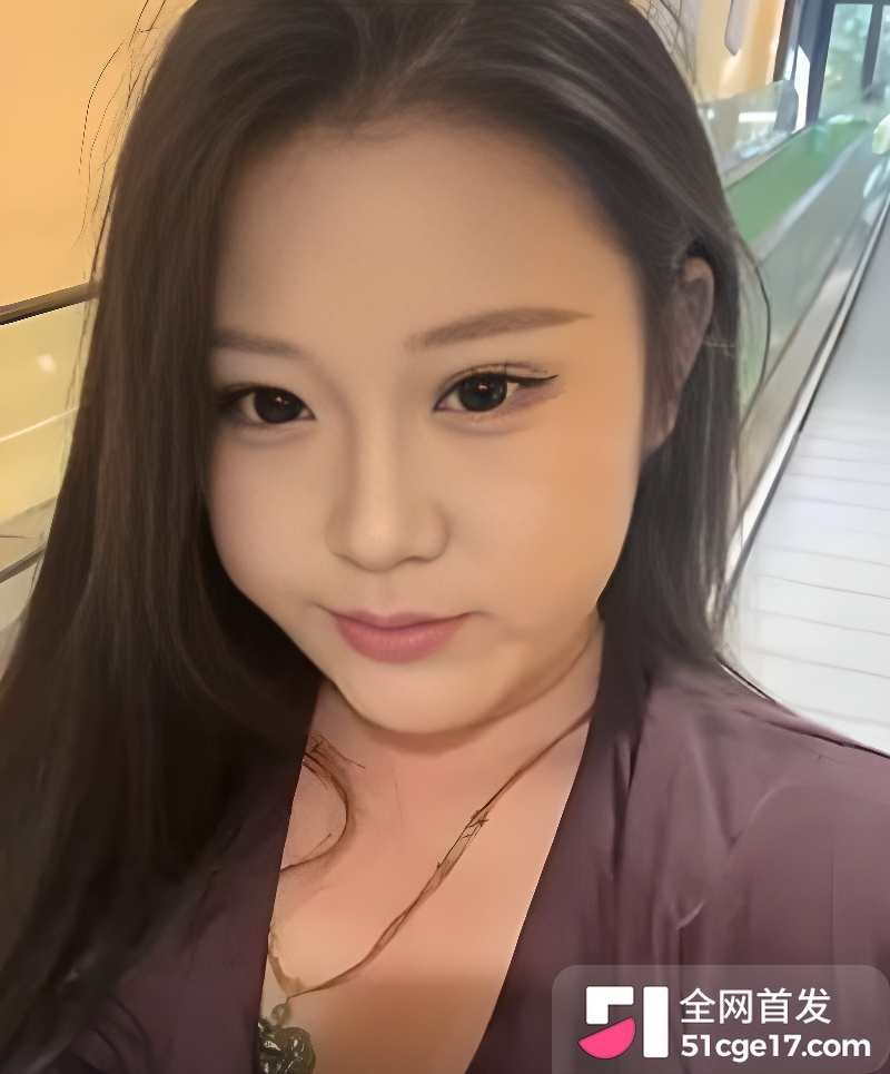 快手微胖高颜值博主2