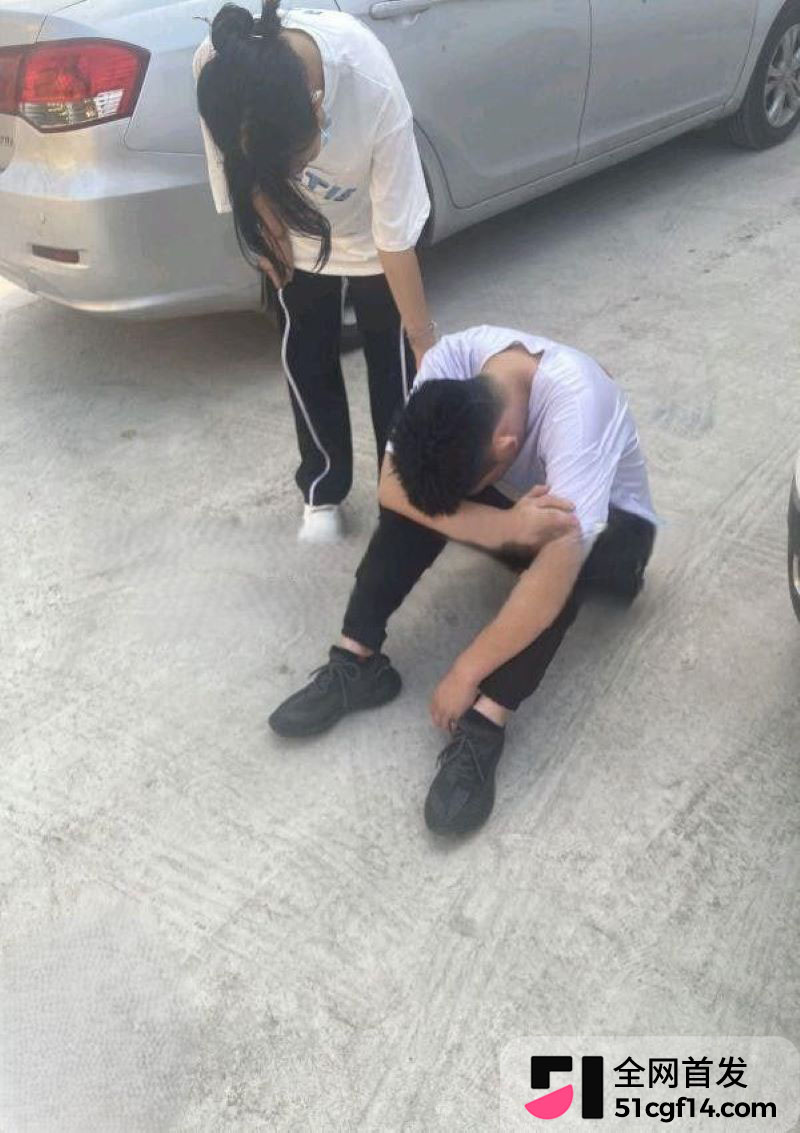 海角大神周周和表哥 3