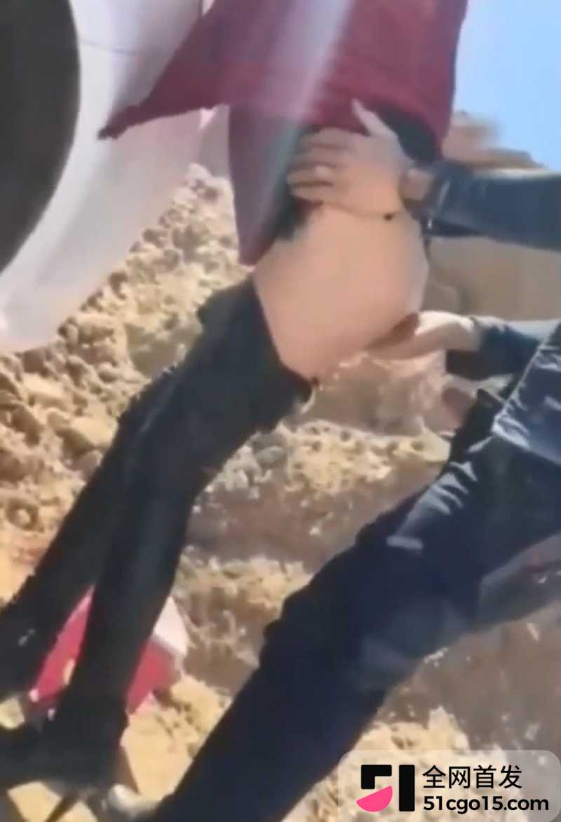 阿拉善英雄会一女单挑七男 6 拷贝