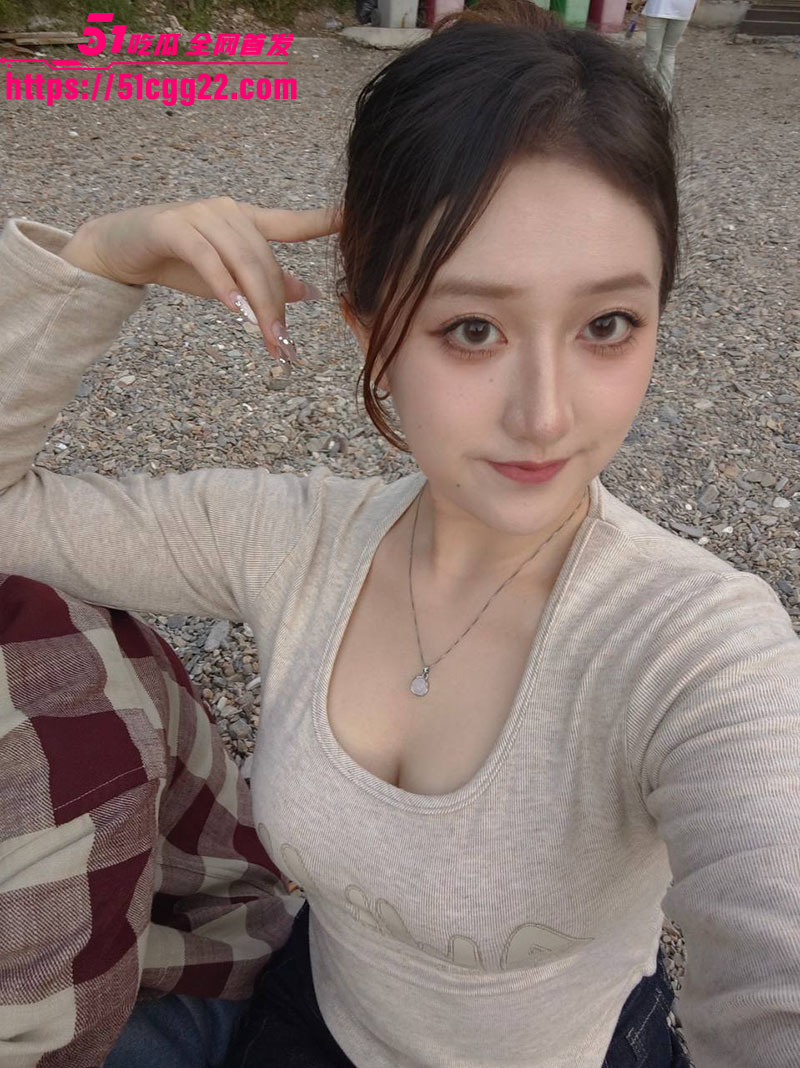 青岛少妇胡惠馨1