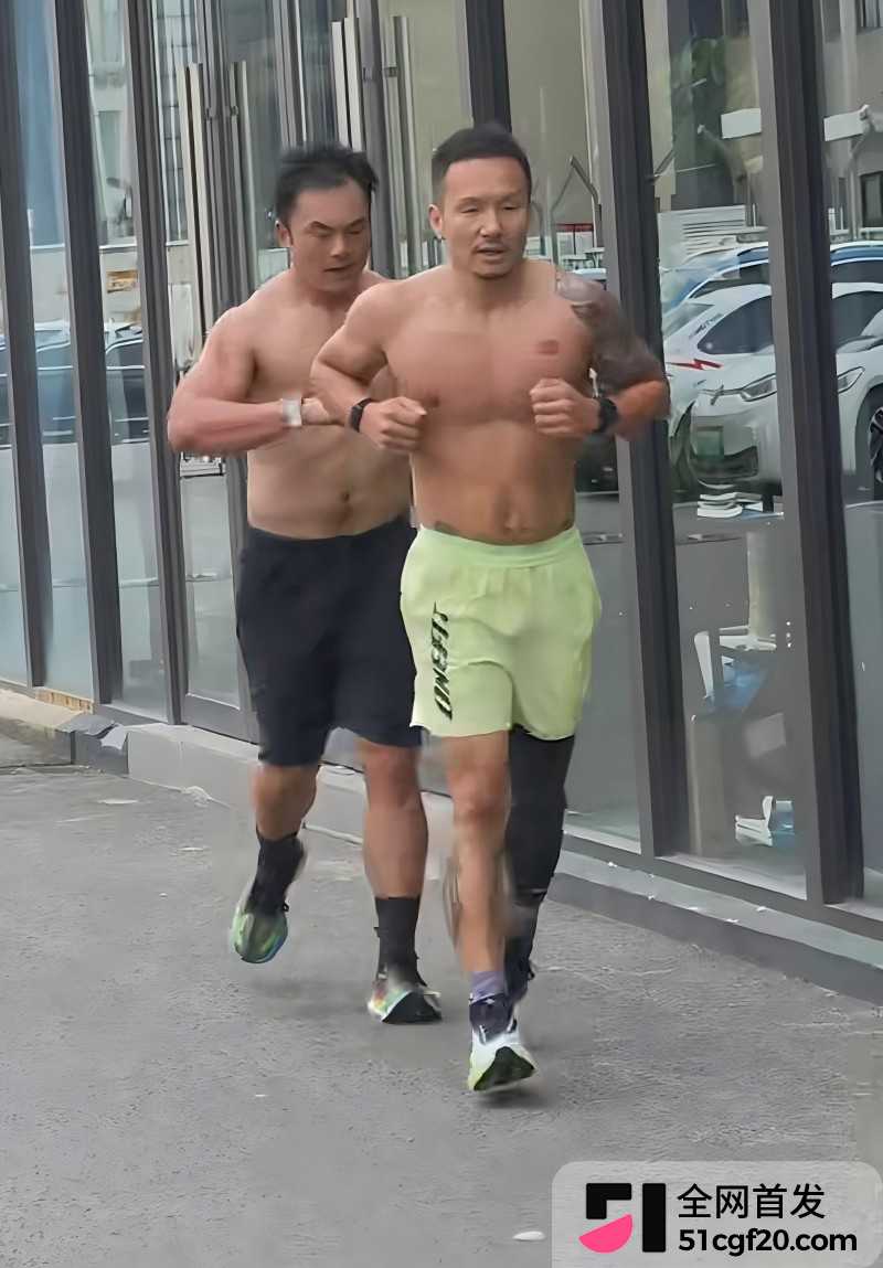抖音健身博主 OneFit陈蕰 骚扰女学员8