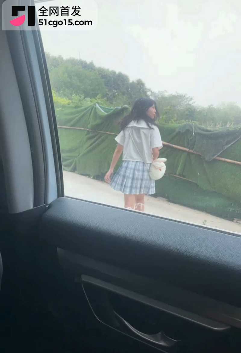 极品高颜值武汉反差婊骚货余思韵破处视频流出12拷贝