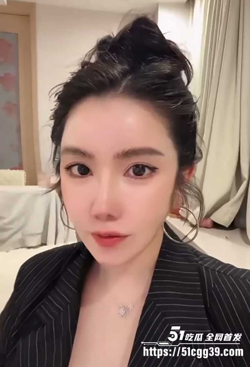 抖音网红最新闪现擦边露点合集流出 1 拷贝