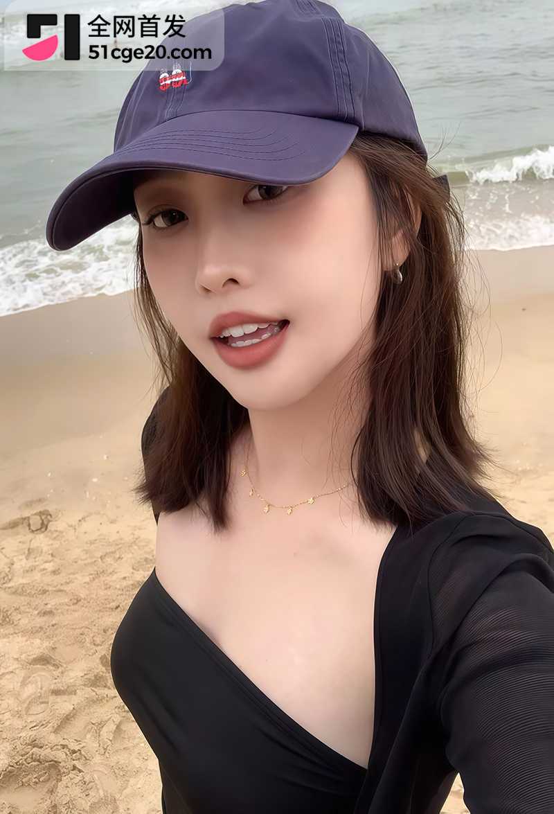 极品高颜值反差婊李晓约炮视频流出1拷贝