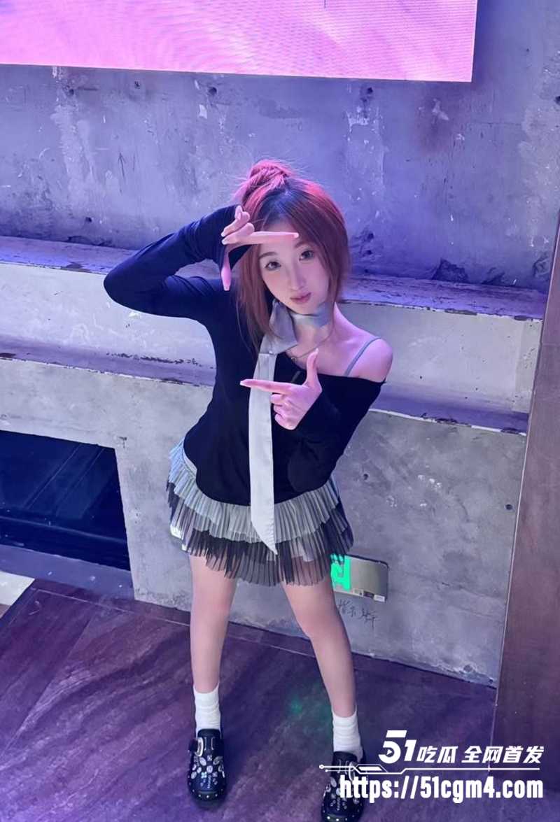 华东师范大学闵行校区反差学姐不雅视频曝光1拷贝