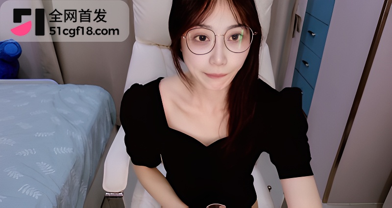 眼镜娘主播nancya1 直播大秀 3