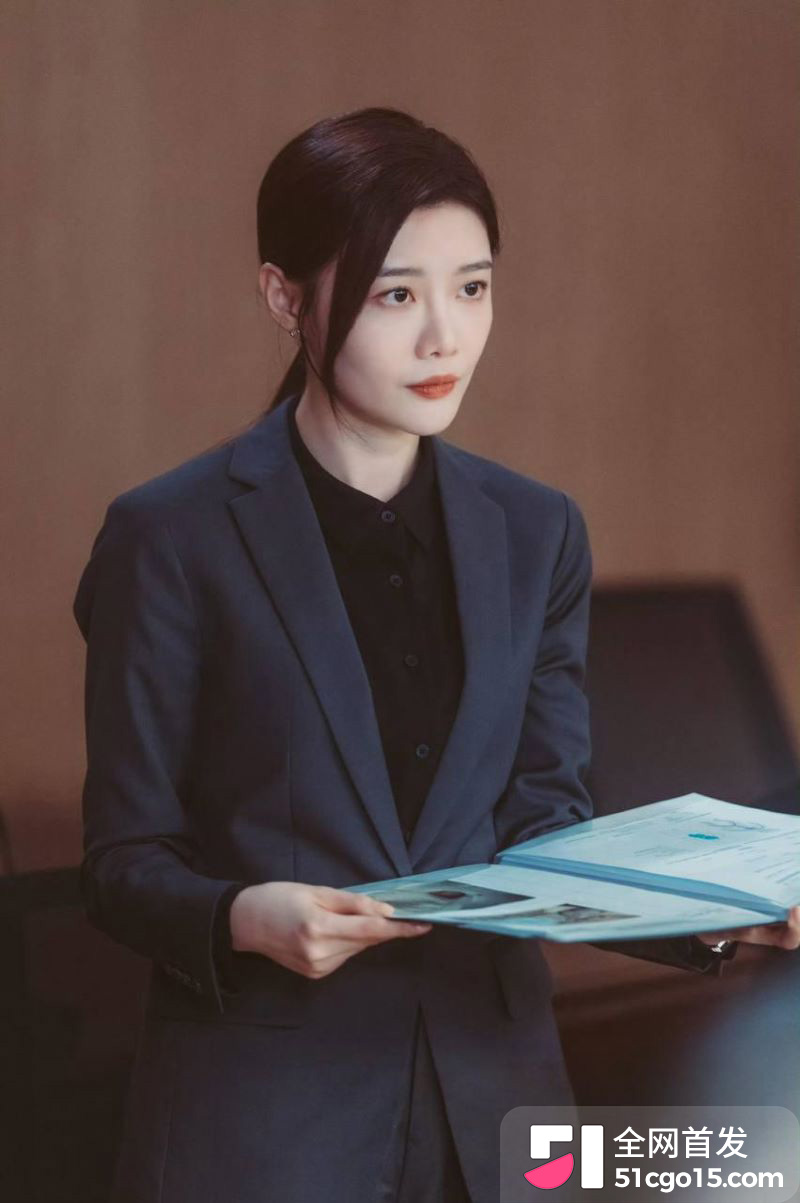 TVB才女吴沚默自曝横店惊魂 4