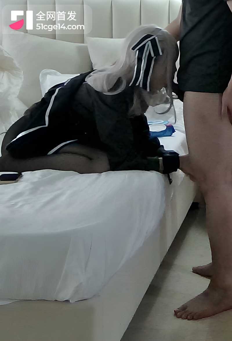 推特花园莉莉极品cos福利姬私拍大尺度口交啪啪福利5拷贝