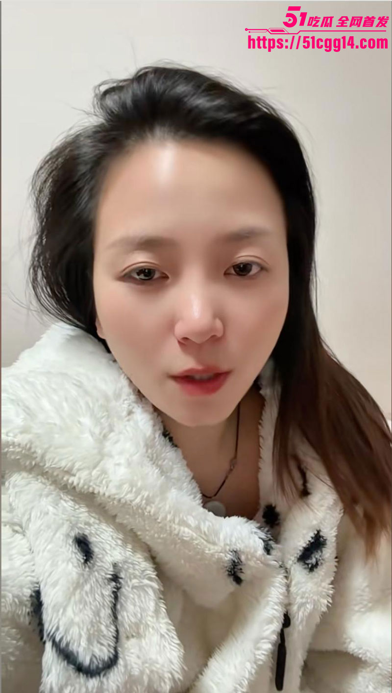 抖音骚货小燕阿姨1
