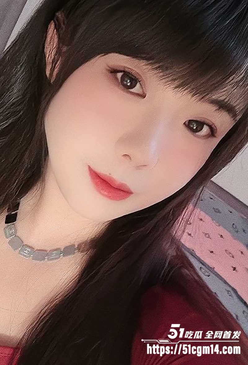 抖音健身博主霏霏爱拿铁定制福利视频流出2拷贝
