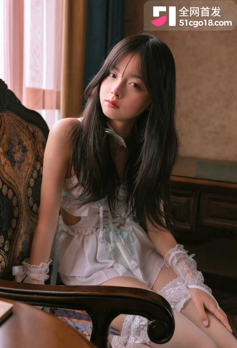高颜值素人渔夫 演绎蕾丝御姐 1 拷贝