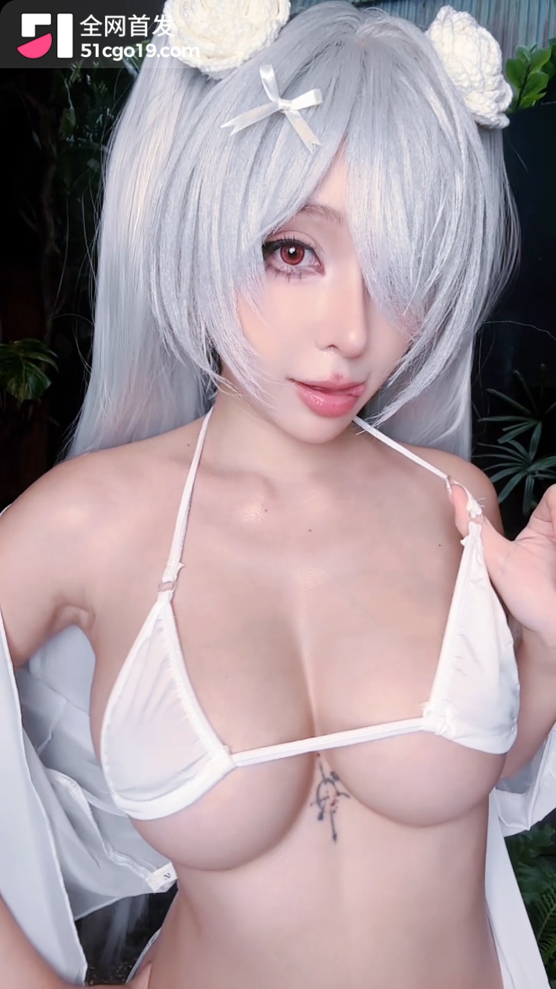 UmekoJ扮演NIKKE灰姑娘 4watermarked