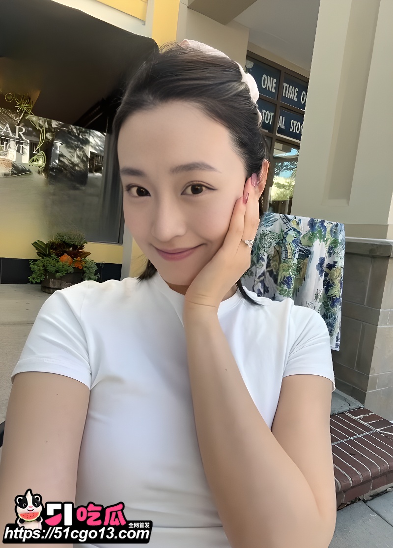 清纯女网红 廖曦芮  酒店性爱自拍 5