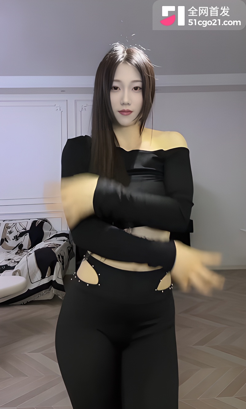 抖音网红 骄傲的佩佩 擦边福利  4