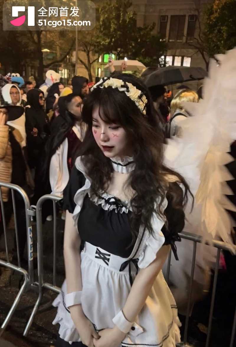 极品高颜值武汉反差婊骚货余思韵破处视频流出9拷贝