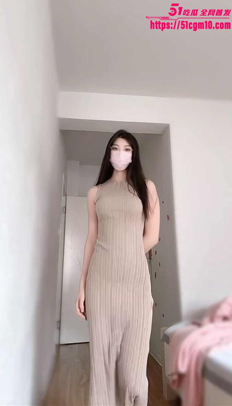 江苏徐州擦边主播 田新雨 金主定制福利 黑丝制服少女火辣热舞调情发骚 掰逼自慰淫水狂流 江苏徐州擦边主播 田新雨 金主定制福利 黑丝制服少女火辣热舞调情发骚 掰逼自慰淫水狂流