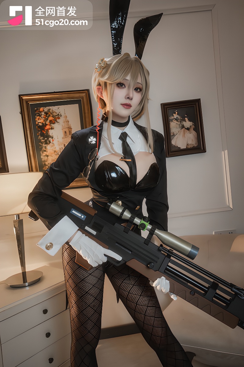 秀人网女神Natsuko夏夏COS特工兔女郎1