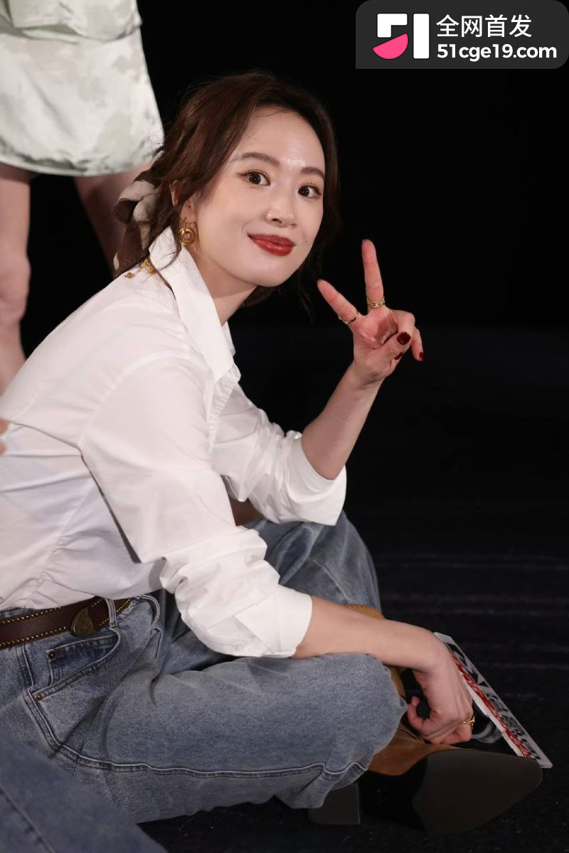 女明星李梦公开承认有娃孩子爹是邬浪 7