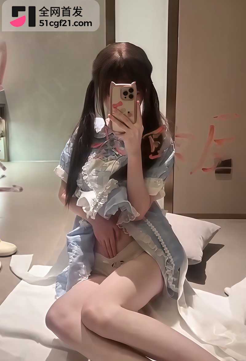 萝莉白虎嫩妹北的屋自慰合集 2 拷贝