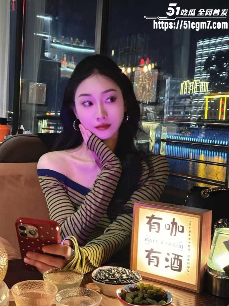 河南痴女李若欣性爱视频01