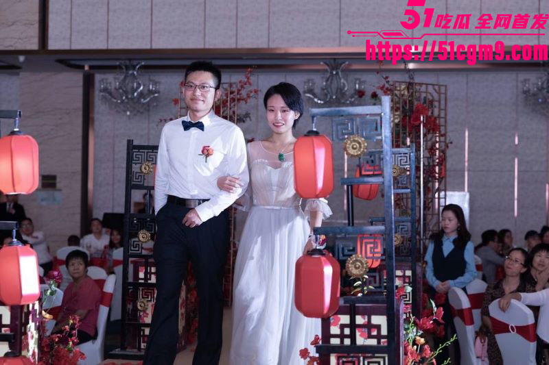 长沙解放西路黄毛妹当街口交后续 1