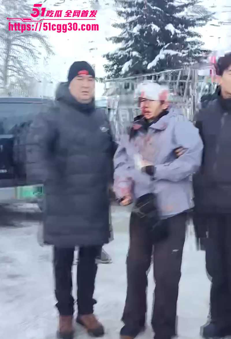 可可托海雪豹咬人视频曝光 4 拷贝