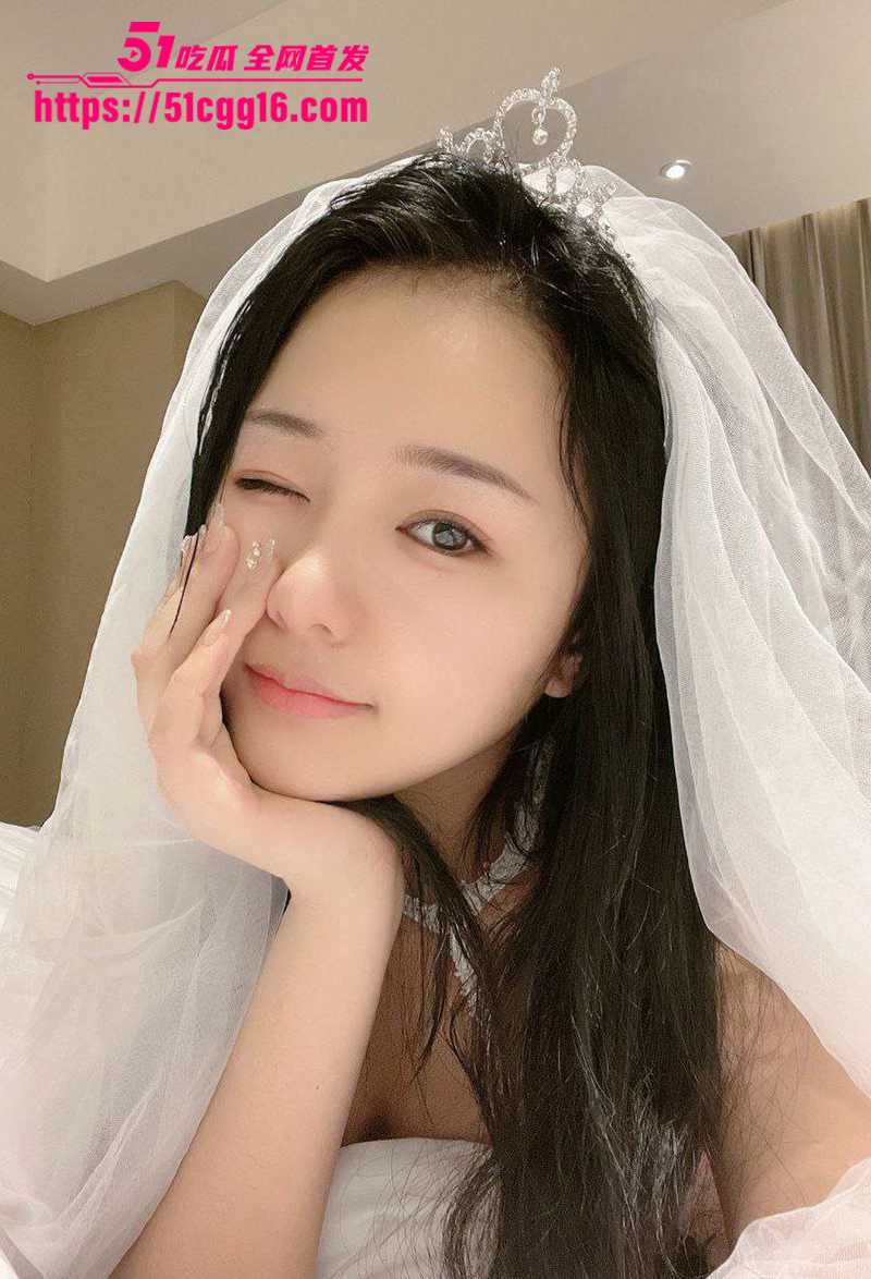 广东精神小妹沫黎双飞视频流出  1 拷贝