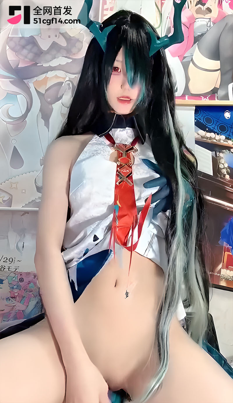 废柴少女家里蹲Cos明日方舟 2