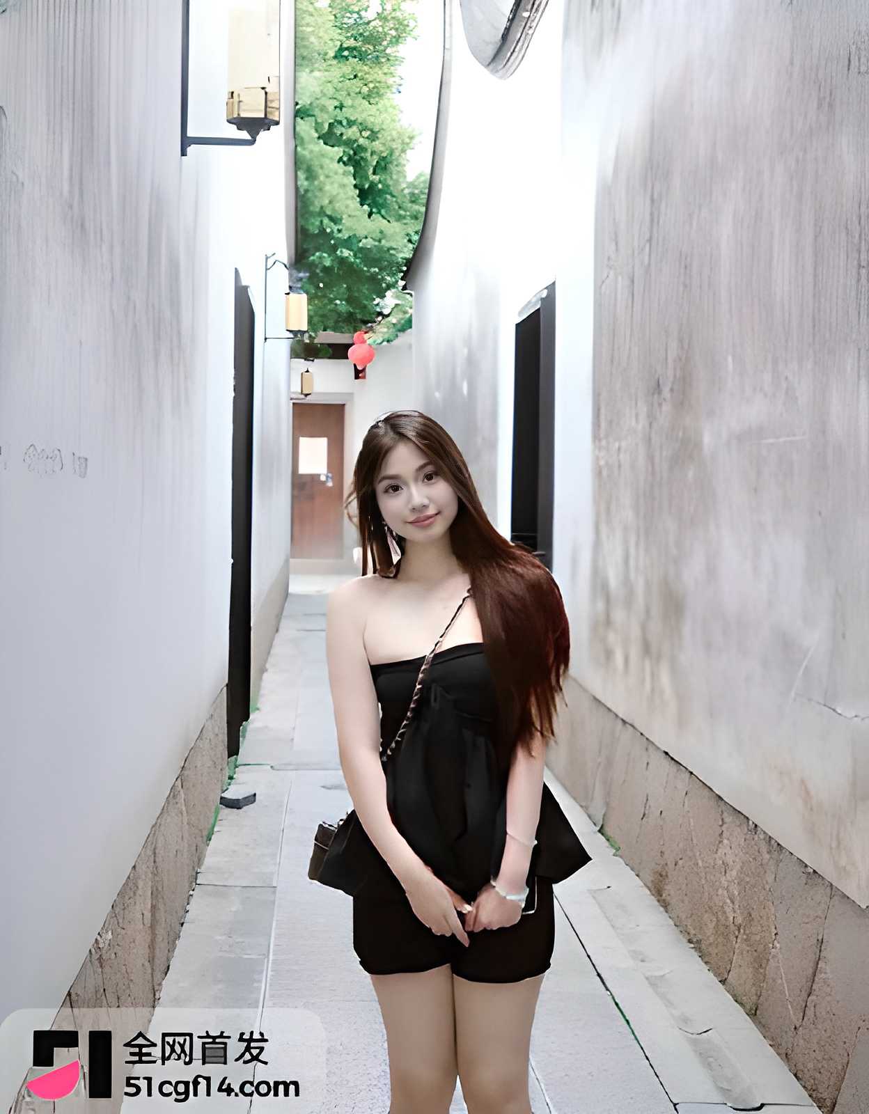 Ashley  1