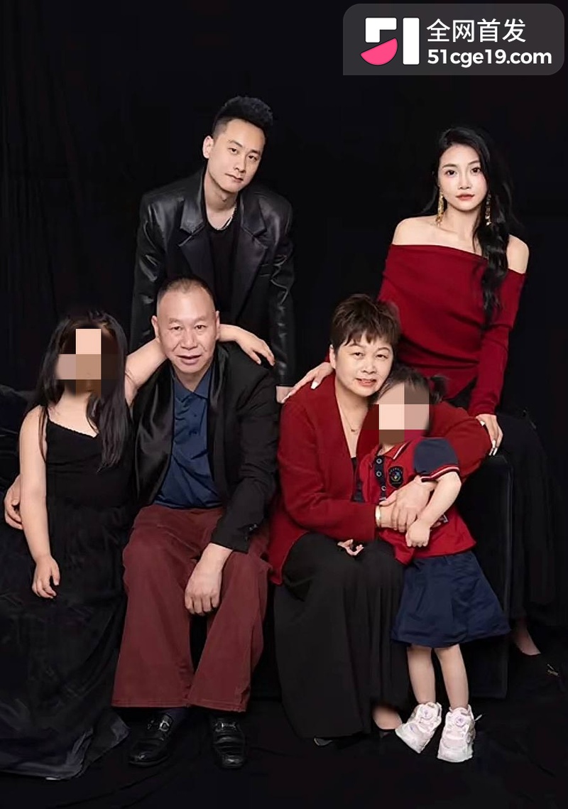 南通丽斐老板娘潘桢卉怒撕老公出轨殷赛金17