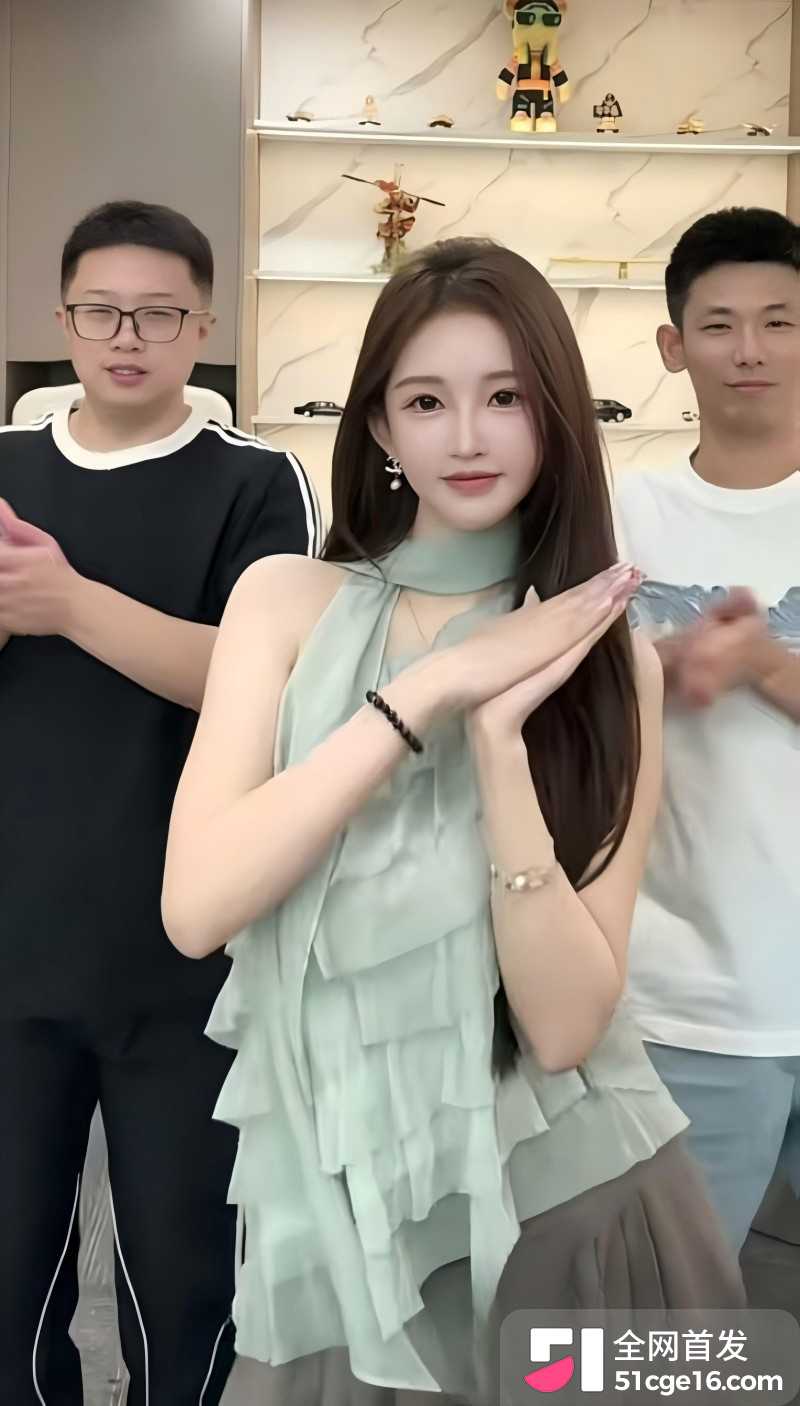 旭旭宝宝 直播连麦南妹儿翻车13