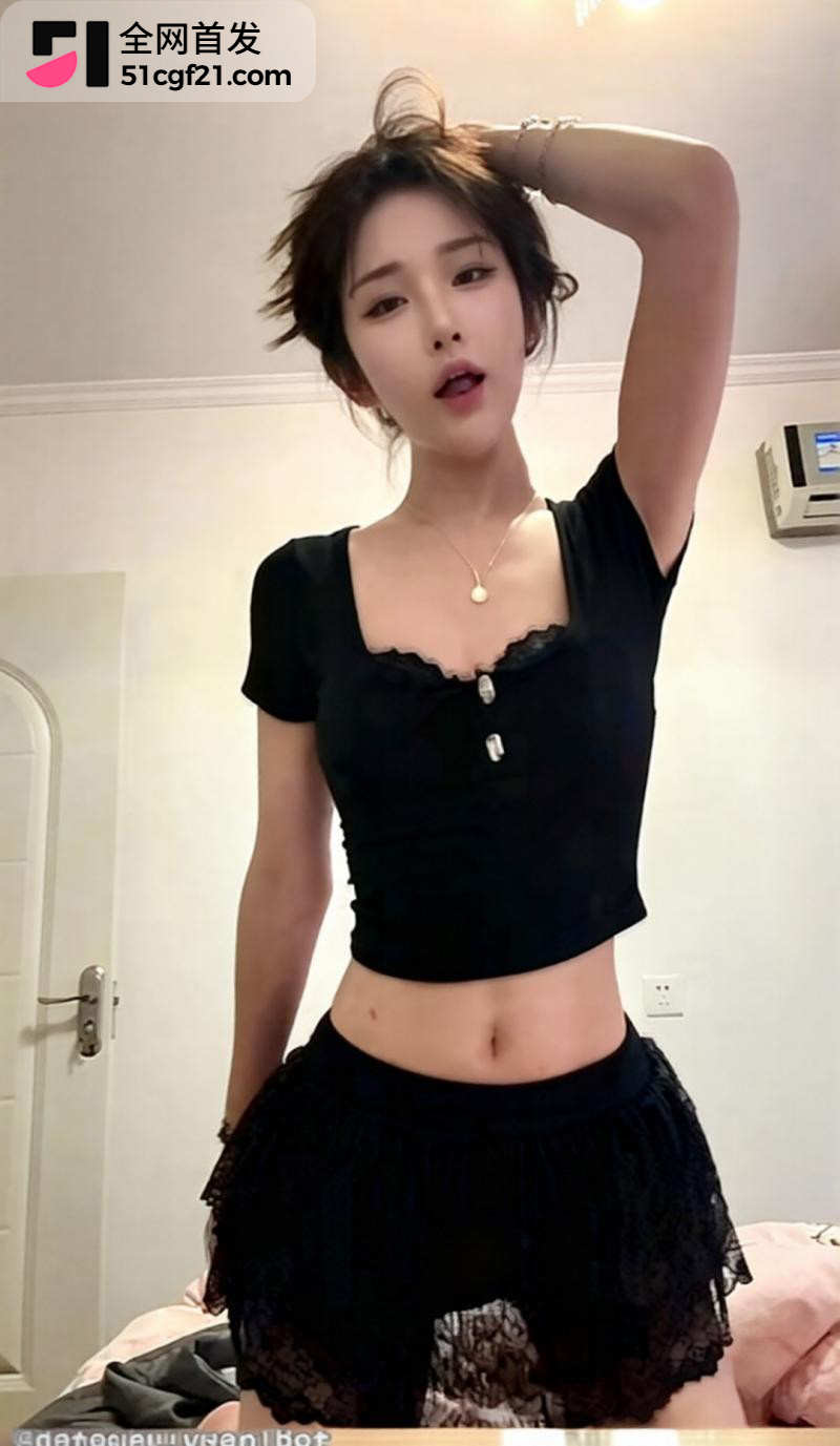 抖音高颜值御姐 蛇巳 足控福利2 抖音高颜值御姐 蛇巳 足控福利2