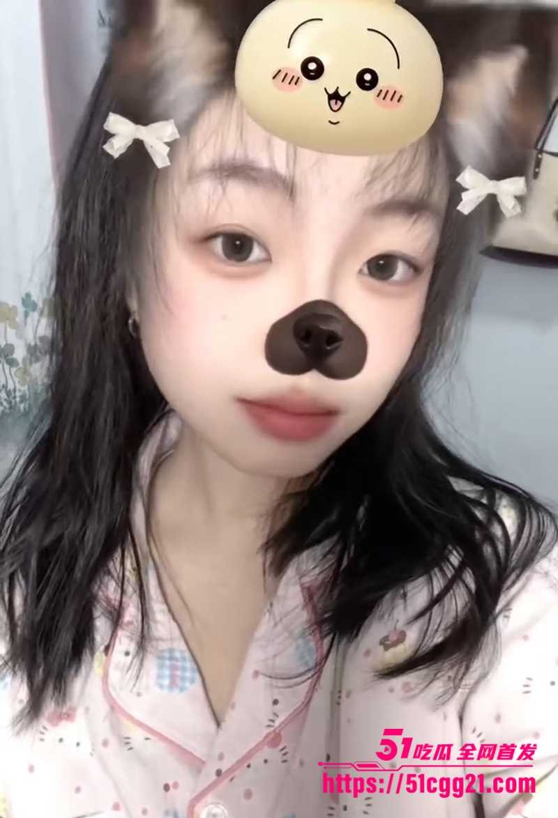 漳州反差眼镜母狗王佳蕊不雅视频曝光1拷贝