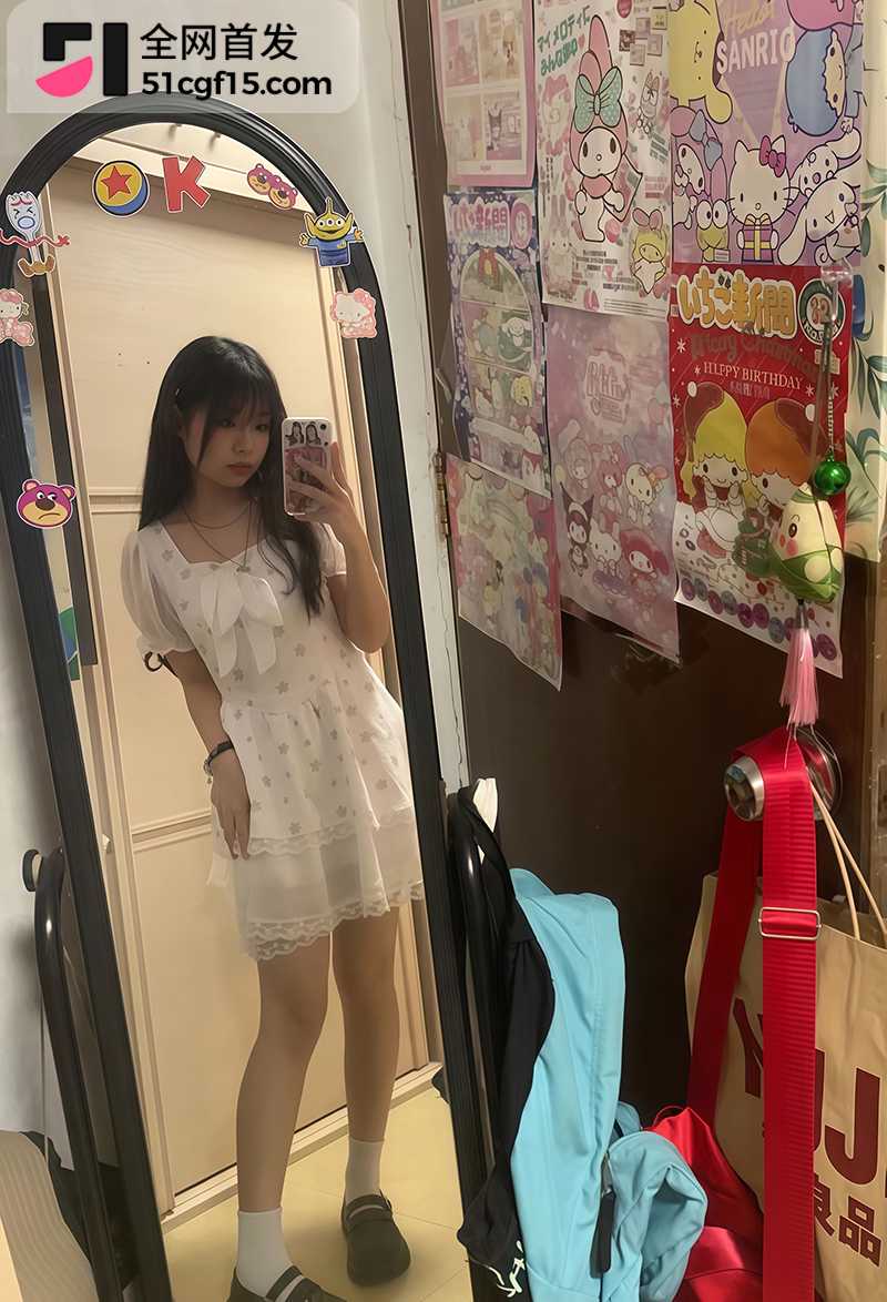 高颜值学妹酒店偷情 4 拷贝