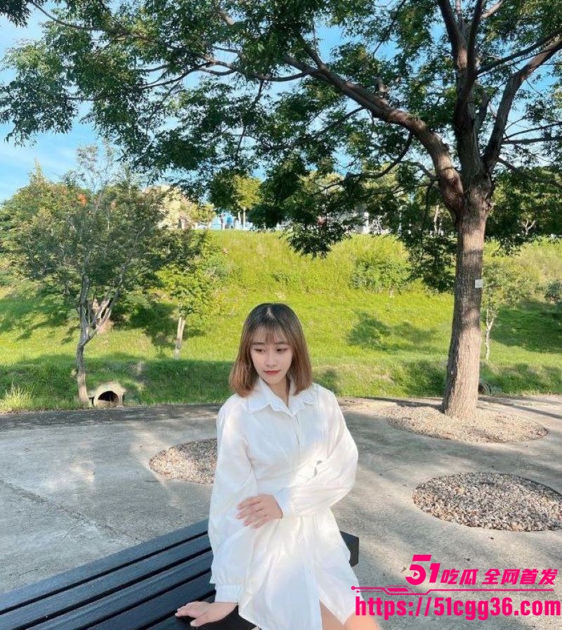 极品高颜值大奶美女裸照自慰视频外流 1
