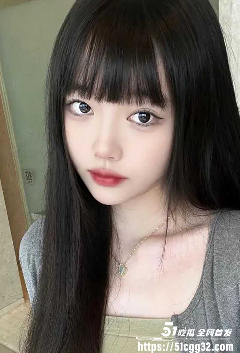 海南极品骚货外围女和金主性爱视频流出1拷贝