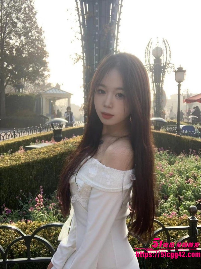 甜美系美少女性爱自拍流出  7