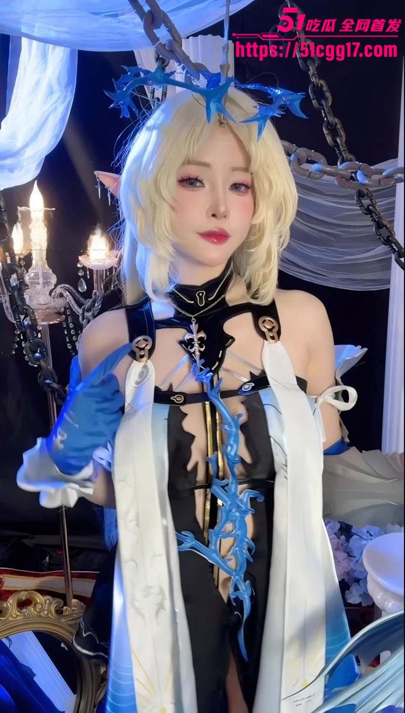 TinyAsaCOS鸣潮卡提希娅写真1