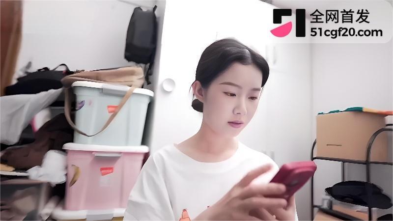 约炮大神 jklove6969 调教清纯辣妹 4