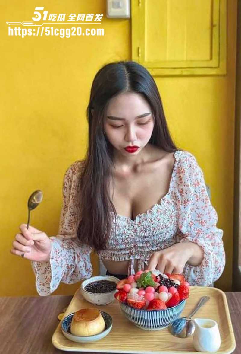 高颜值反差婊被调教视频流出 2 拷贝 高颜值反差婊被调教视频流出 2 拷贝