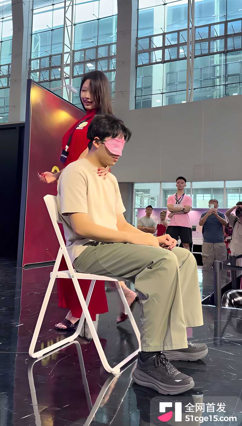 台湾网红辛尤里杀回广州 AAE 展  3