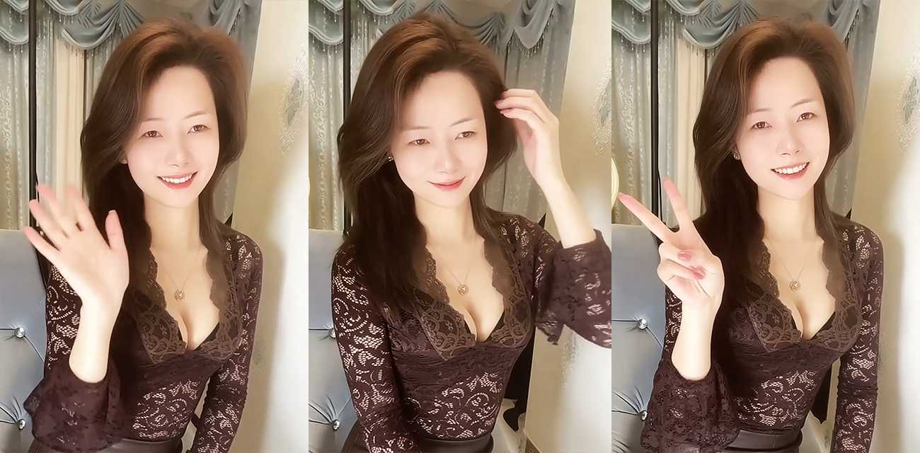 极品少妇 多姐 私定合集 玩丝足诱惑骚肥臀狂甩 丁字裤深陷蜜唇 风韵熟女喷血诱惑 足控党必看福利！