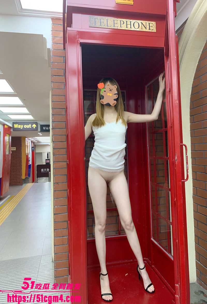 举牌圈露出达人皮卡啾公厕跳蛋爬行视频流出1拷贝