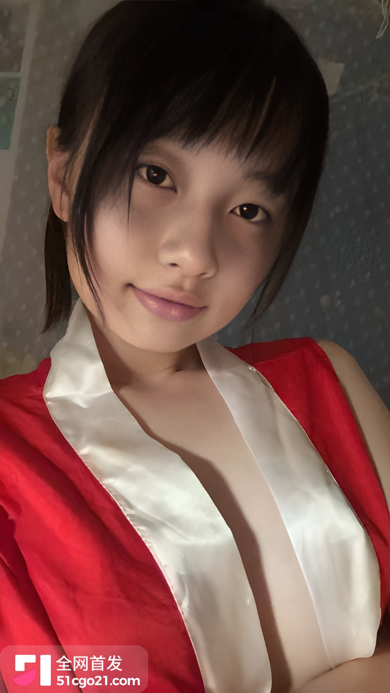 短发妹自慰视频1