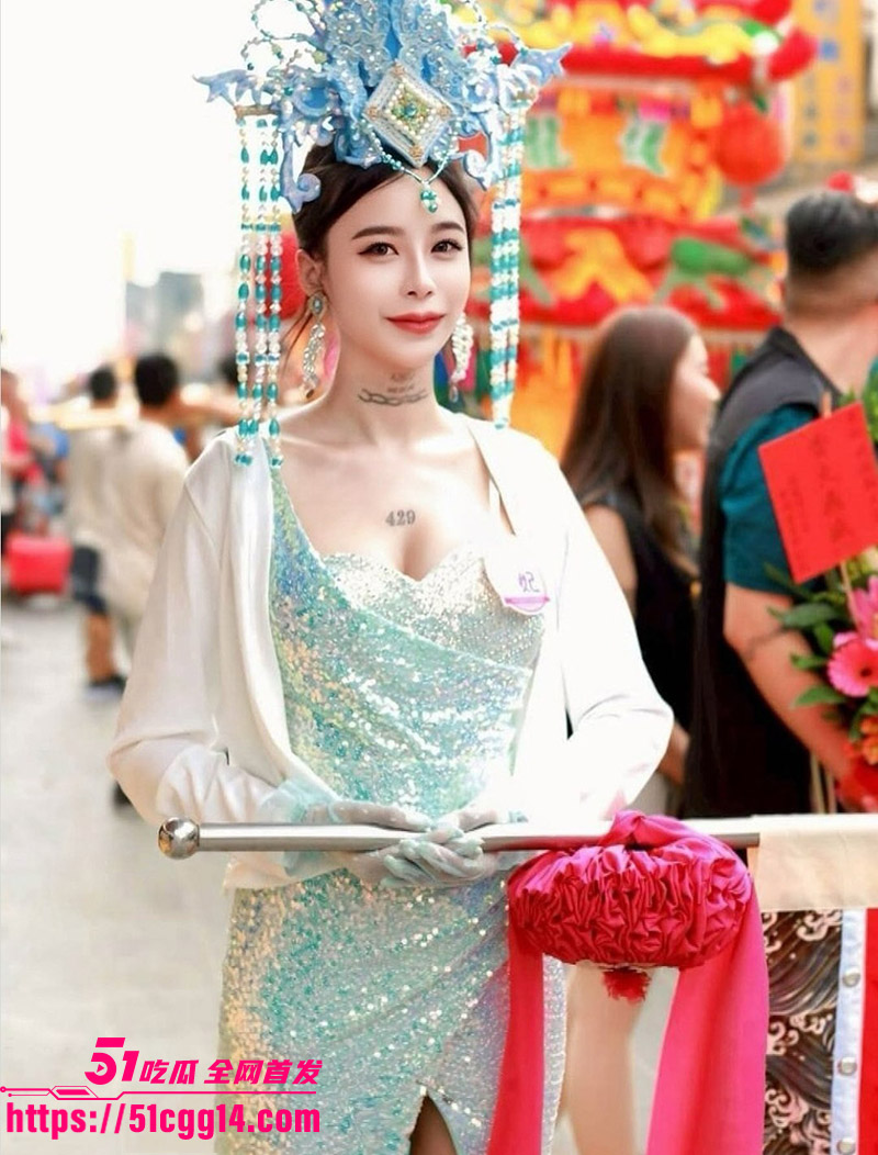 云妃庙会惨遭下药迷奸2