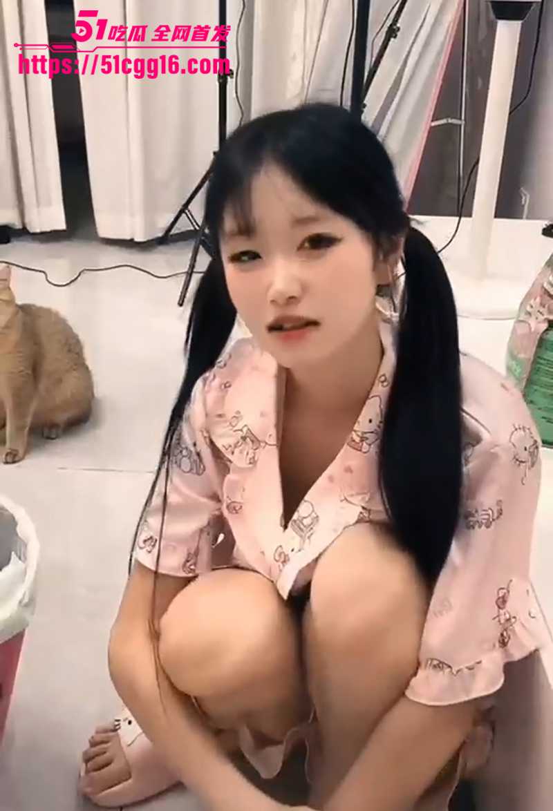 抖音美女直播走光集锦 1 拷贝