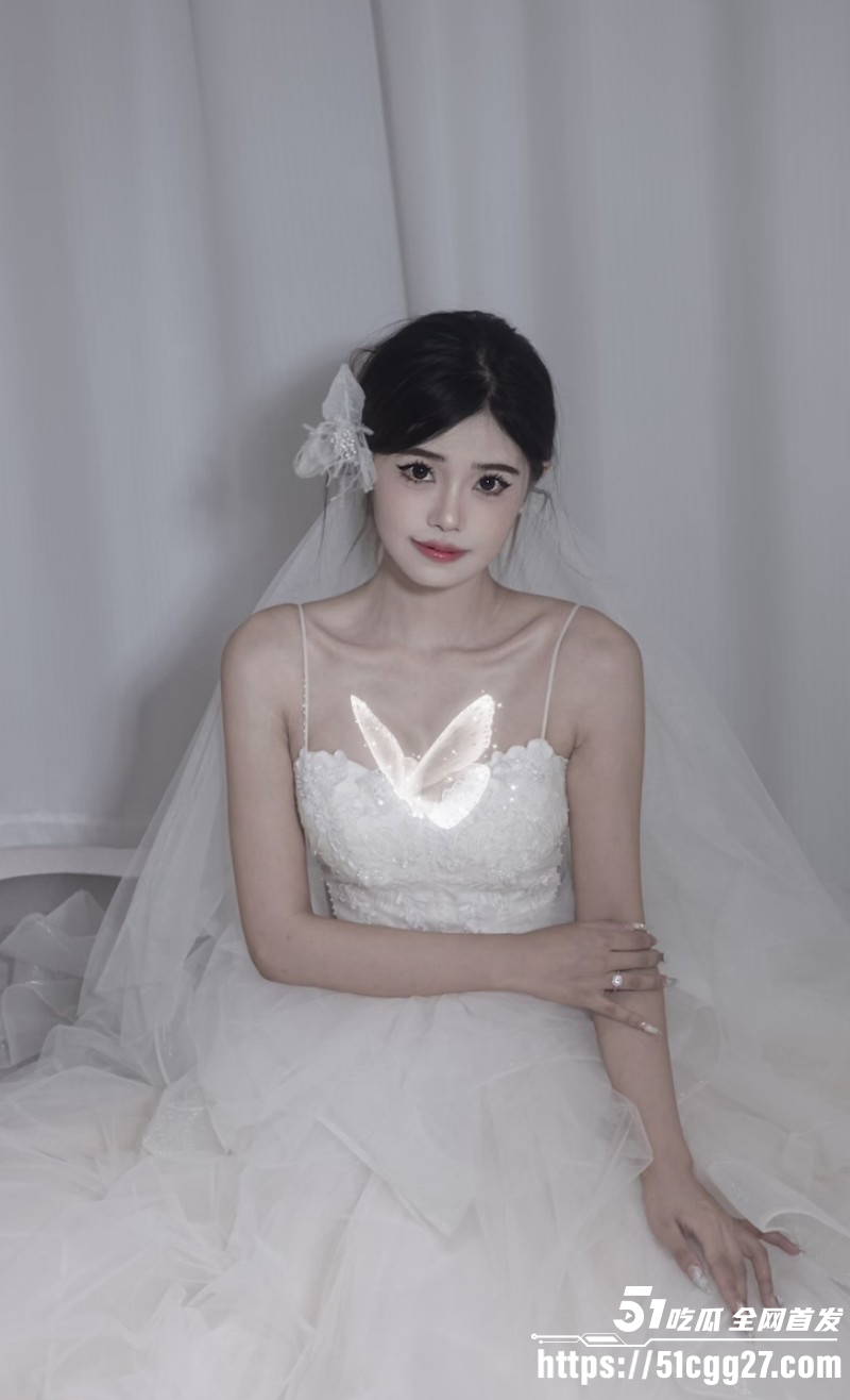 大胸妹妹会喷奶妹妹穿婚纱被暴操01